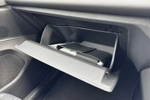 CY25ABF Volkswagen Tiguan 2.0 TDI R-Line 5dr DSG Thumbnail #43