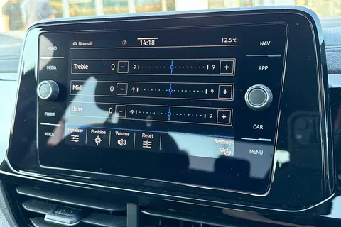 CX75KOB Volkswagen T-Roc 2.0 TDI 150 EVO R-Line 5dr DSG ⭐Black Design Pack⭐ Thumbnail #54