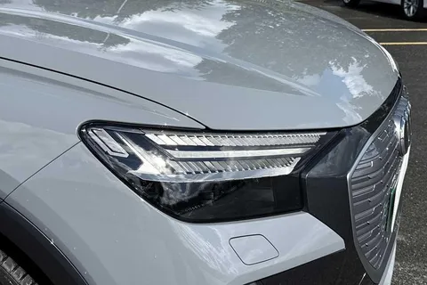 LR74WFH Audi Q4 e-tron 210kW 45 82kWh Sport 5dr Auto [Leather] Thumbnail #18