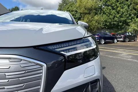 LR74WFH Audi Q4 e-tron 210kW 45 82kWh Sport 5dr Auto [Leather] Thumbnail #26