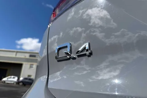 LR74WFH Audi Q4 e-tron 210kW 45 82kWh Sport 5dr Auto [Leather] Thumbnail #35