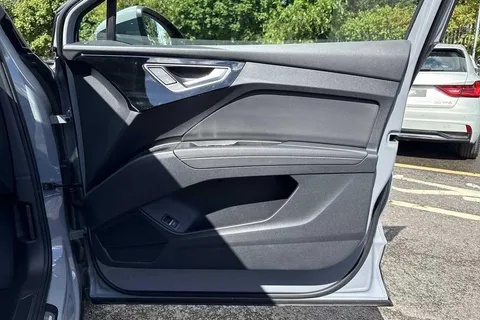 LR74WFH Audi Q4 e-tron 210kW 45 82kWh Sport 5dr Auto [Leather] Thumbnail #47