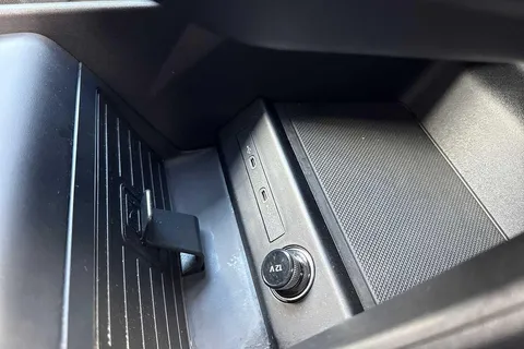 LR74WFH Audi Q4 e-tron 210kW 45 82kWh Sport 5dr Auto [Leather] Thumbnail #51