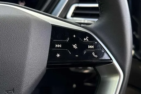 LR74WFH Audi Q4 e-tron 210kW 45 82kWh Sport 5dr Auto [Leather] Thumbnail #53