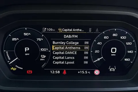 LR74WFH Audi Q4 e-tron 210kW 45 82kWh Sport 5dr Auto [Leather] Thumbnail #56