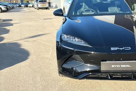 DG75XNM BYD SEAL 82.5kWh Design Auto 4dr Thumbnail #9