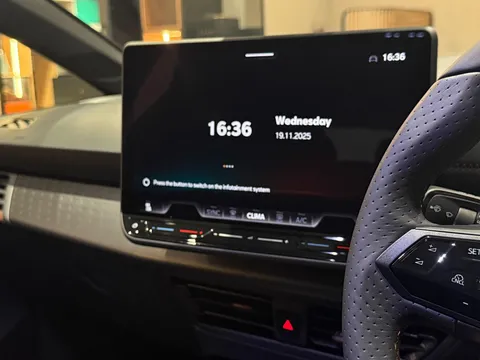  CUPRA Born e-Boost 59kWh V1 Auto 5dr Thumbnail #16