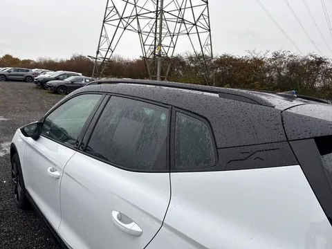  SEAT Arona 1.0 TSI FR Black Edition Euro 6 (s/s) 5dr Thumbnail #29