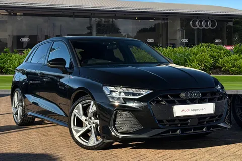 KO74PNU Audi A3 Black Edition 35 TFSI 150 PS S tronic Thumbnail #2