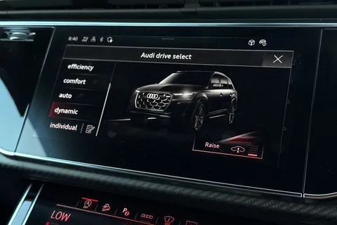  Audi SQ7 4.0 TFSI V8 Vorsprung Tiptronic quattro Euro 6 (s/s) 5dr Thumbnail #46