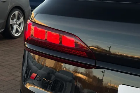  Audi SQ7 4.0 TFSI V8 Vorsprung Tiptronic quattro Euro 6 (s/s) 5dr Thumbnail #54