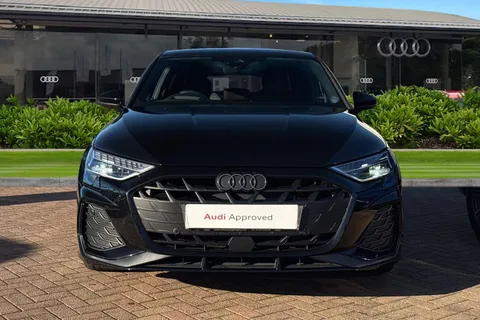 KY25CDU Audi A3 Black Edition 35 TFSI 150 PS S tronic Thumbnail #5