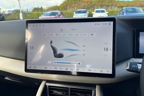 BYD ATTO 2 51.1kWh Boost Auto 5dr Thumbnail #19