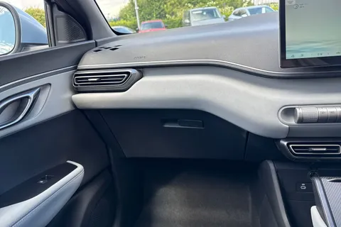  BYD Dolphin Surf 30kWh Active Auto 5dr Thumbnail #15