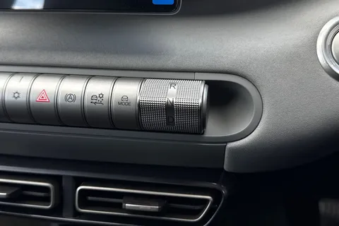  BYD Dolphin Surf 30kWh Active Auto 5dr Thumbnail #20