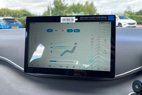  BYD Dolphin Surf 30kWh Active Auto 5dr Thumbnail #19