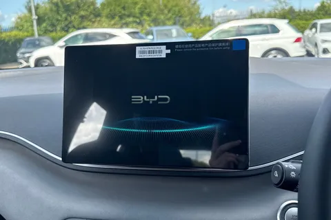 BYD Dolphin Surf 43.2kWh Boost Auto 5dr Thumbnail #12