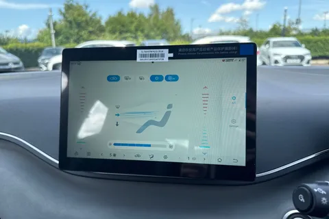 BYD Dolphin Surf 43.2kWh Boost Auto 5dr Thumbnail #19