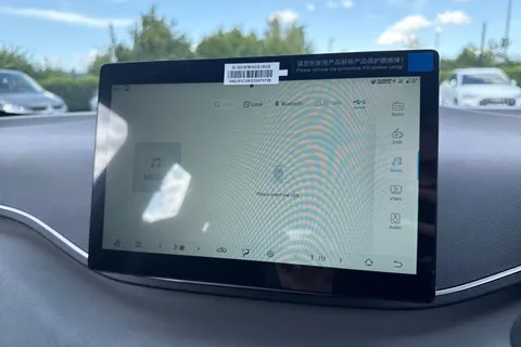 BYD Dolphin Surf 43.2kWh Boost Auto 5dr Thumbnail #49