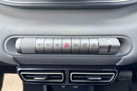 BYD Dolphin Surf 43.2kWh Boost Auto 5dr Thumbnail #56