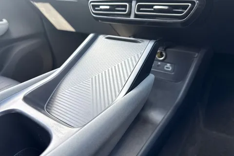 BYD Dolphin Surf 43.2kWh Boost Auto 5dr Thumbnail #58