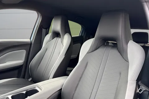  BYD Dolphin Surf 43.2kWh Comfort Auto 5dr Thumbnail #11