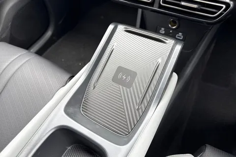  BYD Dolphin Surf 43.2kWh Comfort Auto 5dr Thumbnail #60