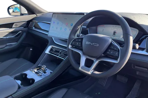  BYD Seal U 1.5 DM-i 26.6kWh Comfort CVT Auto Euro 6 (s/s) 5dr Thumbnail #8