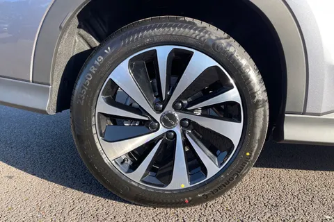  BYD Seal U 1.5 DM-i 26.6kWh Comfort CVT Auto Euro 6 (s/s) 5dr Thumbnail #22