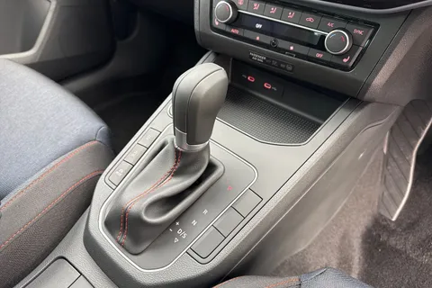  SEAT Ibiza 1.0 TSI FR Black Edition DSG Euro 6 (s/s) 5dr Thumbnail #23