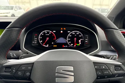  SEAT Ibiza 1.0 TSI FR Black Edition DSG Euro 6 (s/s) 5dr Thumbnail #34