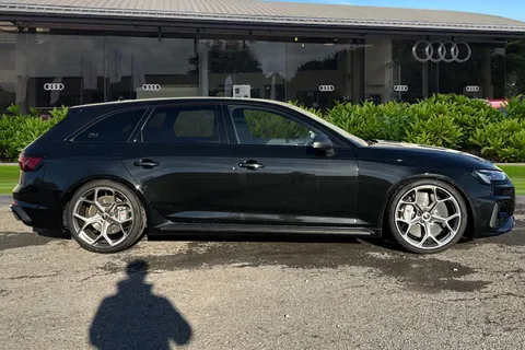 3 of 47 for Audi RS 4 Avant RS 4 Avant edition 25 years 470 PS tiptronic