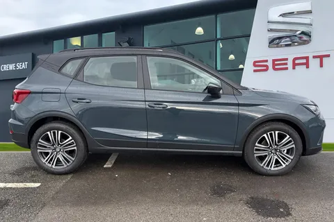 3 of 49 for SEAT Arona 1.0 TSI SE Technology DSG Euro 6 (s/s) 5dr