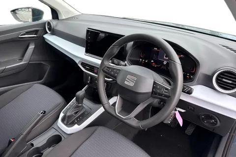 13 of 49 for SEAT Arona 1.0 TSI SE Technology DSG Euro 6 (s/s) 5dr