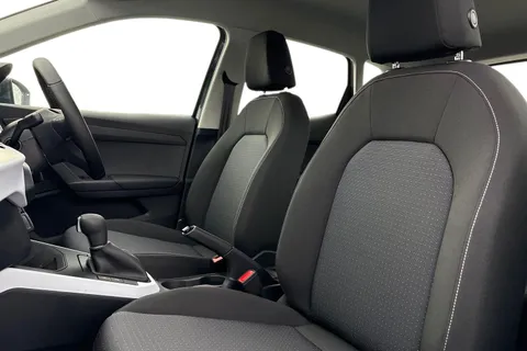 15 of 49 for SEAT Arona 1.0 TSI SE Technology DSG Euro 6 (s/s) 5dr