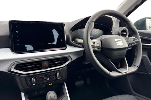 17 of 49 for SEAT Arona 1.0 TSI SE Technology DSG Euro 6 (s/s) 5dr