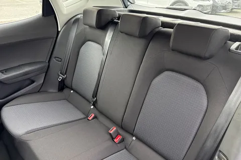 18 of 49 for SEAT Arona 1.0 TSI SE Technology DSG Euro 6 (s/s) 5dr