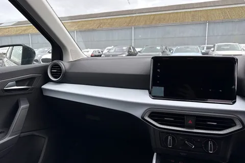 19 of 49 for SEAT Arona 1.0 TSI SE Technology DSG Euro 6 (s/s) 5dr