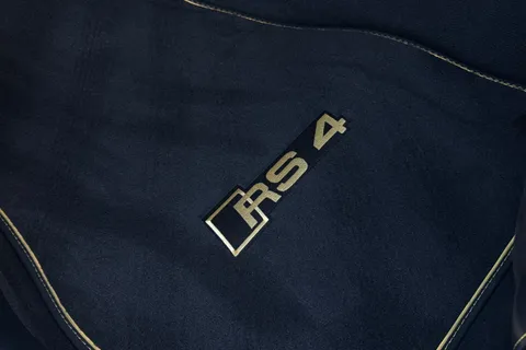 27 of 47 for Audi RS 4 Avant RS 4 Avant edition 25 years 470 PS tiptronic