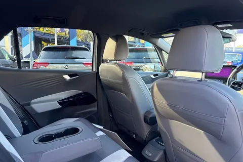 35 of 45 for Volkswagen ID.3 150kW 1ST Edition Pro Power 58kWh 5dr Auto | App Connect | Rear Camera