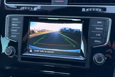 40 of 45 for Volkswagen Golf 2.0 TDI BlueMotion Tech GT DSG Euro 5 (s/s) 5dr