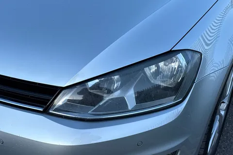 41 of 45 for Volkswagen Golf 2.0 TDI BlueMotion Tech GT DSG Euro 5 (s/s) 5dr