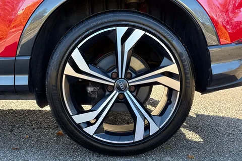 BV21VSO Audi Q3 Edition 1 35 TFSI  150 PS S tronic Thumbnail #13