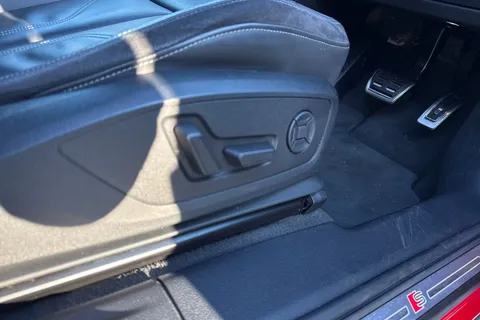 BV21VSO Audi Q3 Edition 1 35 TFSI  150 PS S tronic Thumbnail #44