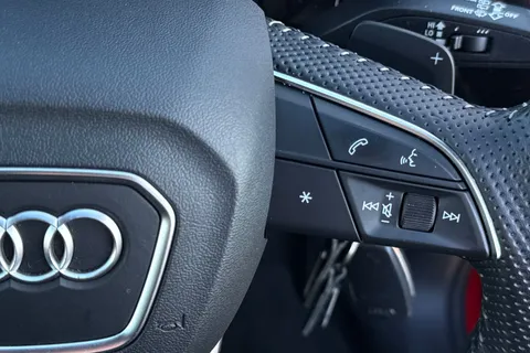 BV21VSO Audi Q3 Edition 1 35 TFSI  150 PS S tronic Thumbnail #49