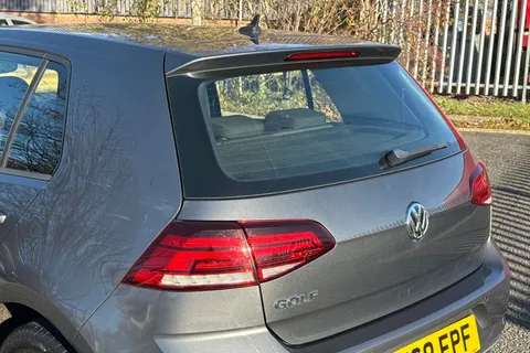 16 of 42 for Volkswagen Golf 1.0 TSI SE Euro 6 (s/s) 5dr