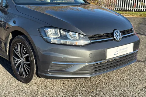 17 of 42 for Volkswagen Golf 1.0 TSI SE Euro 6 (s/s) 5dr