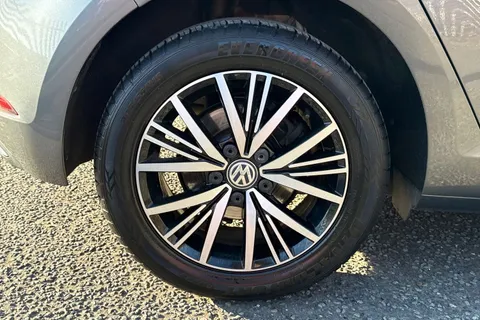 24 of 42 for Volkswagen Golf 1.0 TSI SE Euro 6 (s/s) 5dr