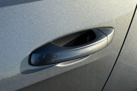 29 of 42 for Volkswagen Golf 1.0 TSI SE Euro 6 (s/s) 5dr