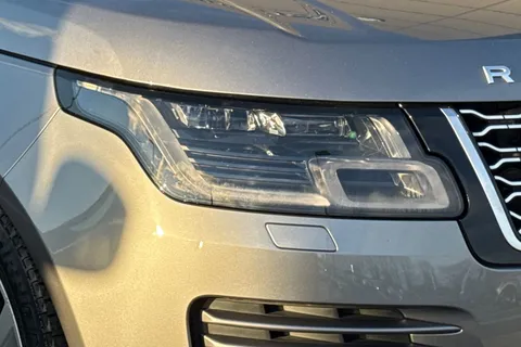 18 of 50 for Land Rover Range Rover 3.0 D300 MHEV Vogue SE SUV 5dr Diesel Auto 4WD Euro 6 (s/s) (300 ps)